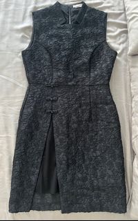 (Category: ) located in . Submitted by omgshoes (Listing ID 1371977918, Image 1). Description: .