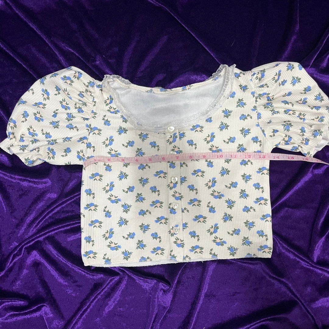 blue floral coquette top (Category: Blouses) located in Quezon City. Submitted by cartnihan (Listing ID 1372013185, Image 2). Description: bought from 🍊 never used.