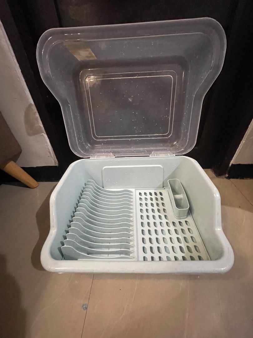 Dish Organizer / Kitchen organizer (Category: Food Organization & Storage) located in Quezon City. Submitted by racks_and_bookshelves (Listing ID 1371918282, Image 3). Description: Like new no issue. Naging storage lang ng tupperware. QC.