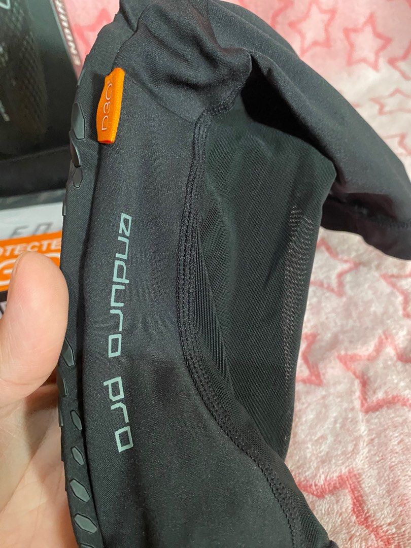 Enduro Pro Elbow Guard (Category: Bicycles) located in Las Pinas. Submitted by authentic.cart (Listing ID 1371909882, Image 3). Description: Fox Elbow Guard Size Large on Tag Brand new MOP : Gcash / Payment first ✅ NO COP & COD ❌ First come First serve basis Only‼️‼️ NO Reservations Location: Las pinas Pick up or Meet up only SM Southmall Shipping via Lalamove along NCR Shoulder by Customer . PM for other inquiries. .