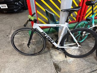 （分類：）位於 。 由 soyouandyour 提交（商品編號 1372066575，圖片 1）。簡介： 。