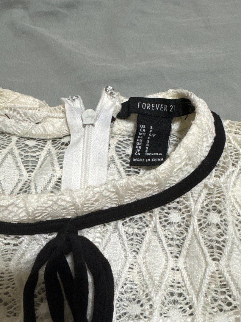 Forever 21 Lace Dress (Category: Dresses) located in Quezon City. Submitted by itsjms (Listing ID 1372030353, Image 2). Description: .