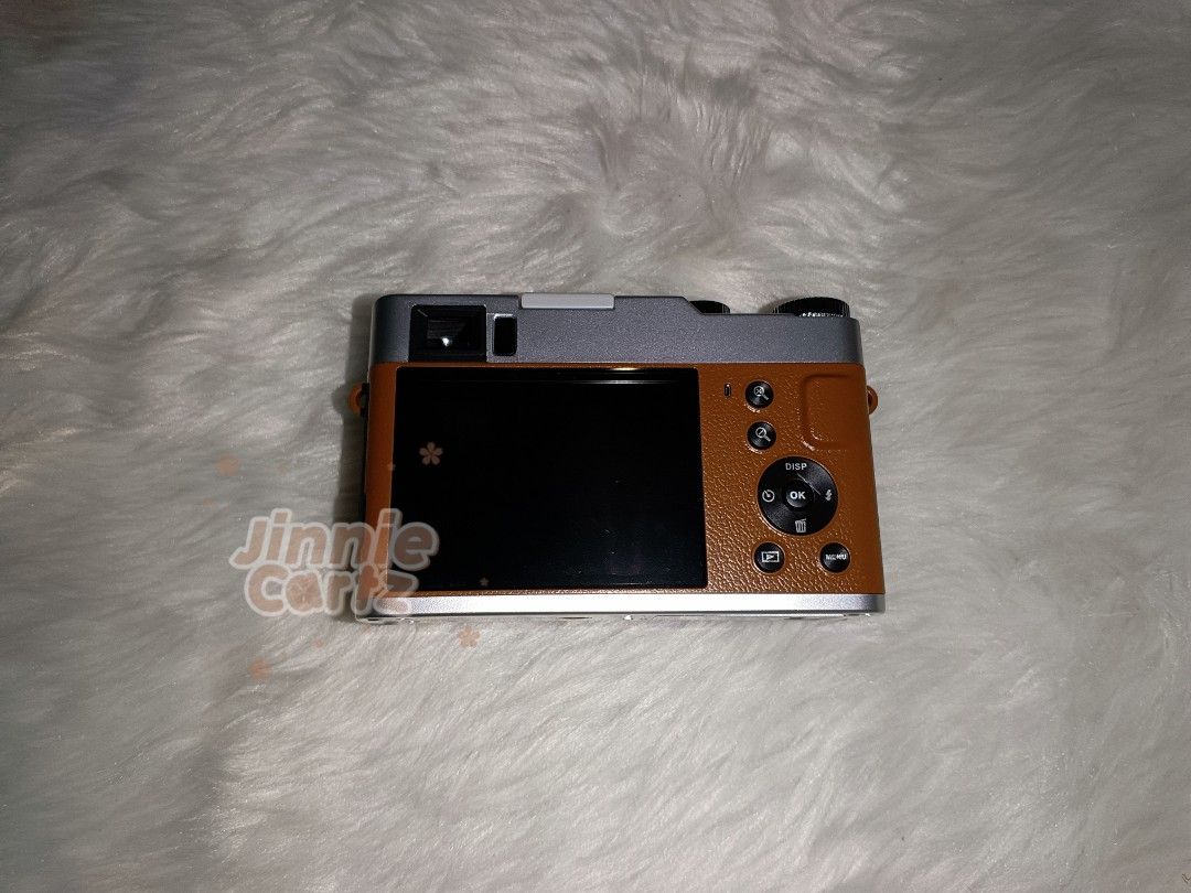 Fuji Cam Dupe (4K ULTRA HD) (Category: Cameras) located in Nagcarlan. Submitted by jinnie_cartz (Listing ID 1372027676, Image 3). Description: 4K ULTRA HD DIGITAL CAMERA CAMERA DETAILS: ✓ 4K ULTRA HD ✓ W FRONT AND REAR LENS ✓ ANTI SHAKE, AUTO FOCUS, OPTICAL VIEWFINDER ✓ 16X ZOOM ✓ W FLASH ✓ W SO MANY FILTERS ✓ CAN RECORD VIDEO ✓ W SO MANY MODES SUCH AS TIMELAPSE, PHOTO LOOP INCLUSIONS: ✓ TYPE C CHARGING CABLE ✓ CAMERA POUCH ✓ 32 GB MEMORY CARD ✓ 