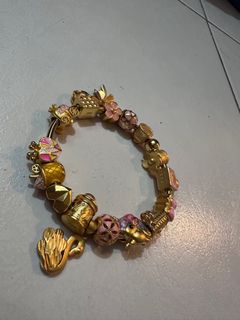 (Category: ) located in . Submitted by chaarisya (Listing ID 1371919038, Image 1). Description: .