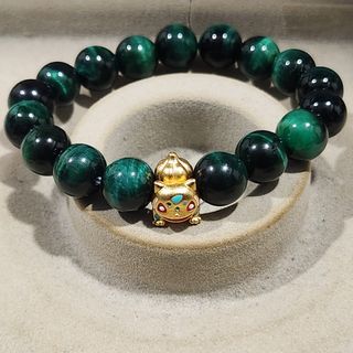 (Category: ) located in . Submitted by beadzest (Listing ID 1372036136, Image 1). Description: .
