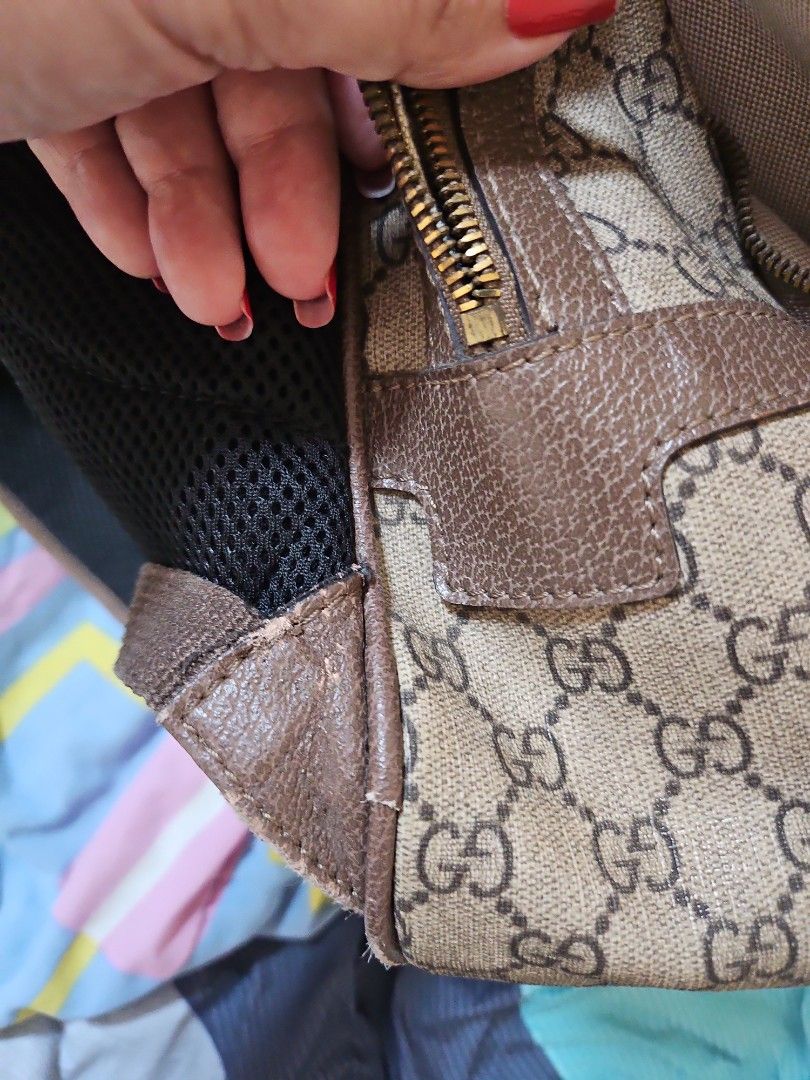 Gucci Backpack (Category: Luxury Bags & Wallets) located in Quezon City. Submitted by akinayan17 (Listing ID 1371912563, Image 3). Description: bought this at carousel last year and never used as the zipper (seller didn't inform me ) was already broken . tried having it fixed but they didn't have the original zipper set ..