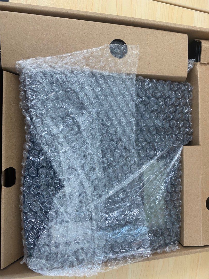 IP phone (Category: Other Accessories) located in Singapore. Submitted by babystitch1983 (Listing ID 1371927902, Image 2). Description: Selling a brand new ip phone..
