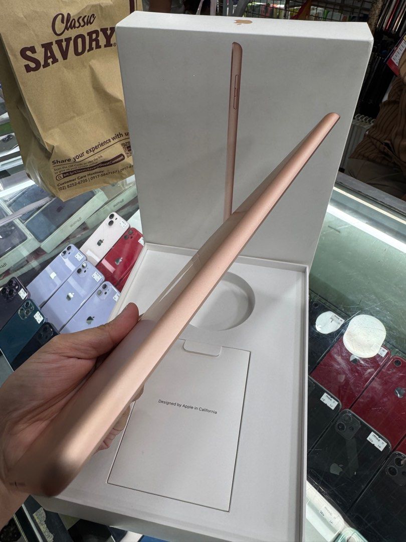 iPad 6th Gen. (128gb) wifi (Category: iPad) located in Manila. Submitted by arzillah (Listing ID 1372034217, Image 2). Description: iPad 6th Gen. 128gb Wifi only Ntc approve Slightly use No issue All working Open for COD/COP + SF Manila area (sameday delivery) Province area (via LBC) required DP to avoid cancellations Physical store: Greenhills Shopping Center, 2ndfloor Contact#: 09482217224 Page: Arzillah Gadgets Shop Fb: Princess Arzillah.