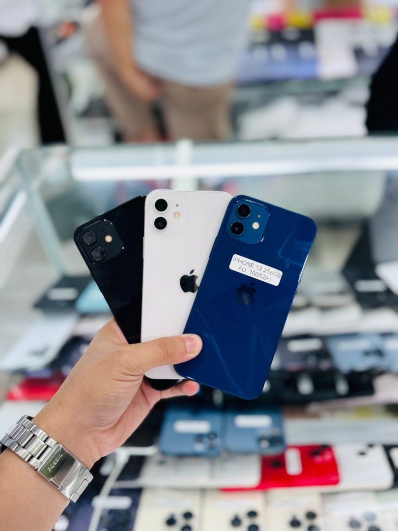 IPHONE 12 256GB OPENLINE 100% BATTERY HEALTH (Category: iPhone 12 Series) located in San Juan City. Submitted by Khalidmgdla08 (Listing ID 1372058430, Image 1). Description: FOR SALE | TRADE/SWAP Price: 16,000 On hand: IPHONE 12✔️ 256GB ✔️ OPENLINE ✔️ 100% Batt health ✔️ 100% Original ✔️ 99% Makinis ✔️ 99% Smooth ✔️ NOT REFURB ✔️ NO HIDDEN ISSUES ✔️ NEVER BEEN REPAIRED ✔️ TEST TO SAWA✔️ FREE 3-UTOOLS ✔️ ANY MODEL OF IPHONE AND SAMSUNG ARE AVAILAB