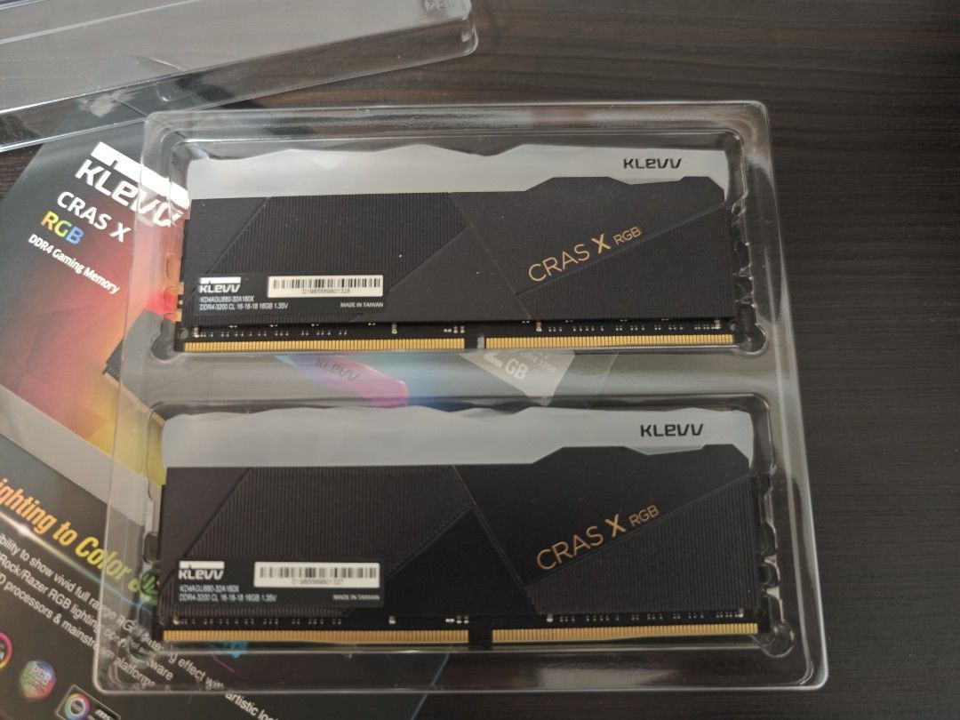 レビュー高評価商品 DDR4 KLEVV 3200 電腦在旋轉拍賣 電腦及科技產品, CL16, 16Gx2 メモリー