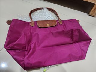 (Kategori: ) berada di . Dikirim oleh clothingbymj (ID iklan 1372017272, Gambar 1). Deskripsi: .
