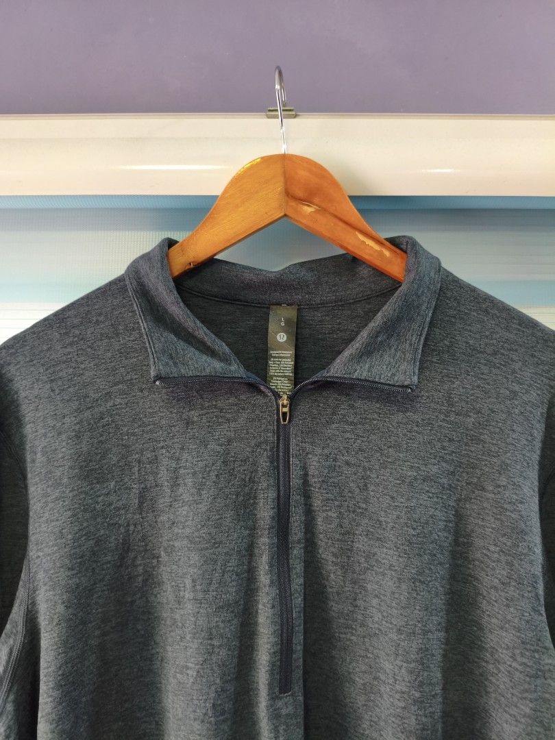 Lululemon Quarter Zip Longsleeve Shirt (Category: Coats, Jackets and Outerwear) located in Caloocan City. Submitted by Stitik (Listing ID 1371963690, Image 3). Description: 22x28 fit to large to xl.