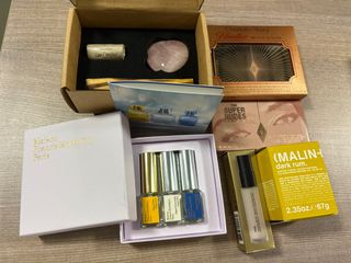 （分類：）位於 。 由 peachyi 提交（商品編號 1372053338，圖片 1）。簡介： 。
