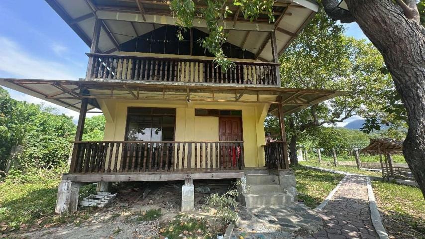 (Category: ) located in . Submitted by mel.still (Listing ID 1371977497, Image 1). Description: .