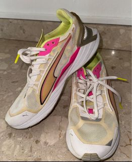 (Category: ) located in . Submitted by el080910 (Listing ID 1371986283, Image 1). Description: .