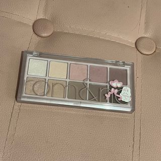 (Category: ) located in . Submitted by feewybns (Listing ID 1371990060, Image 1). Description: .