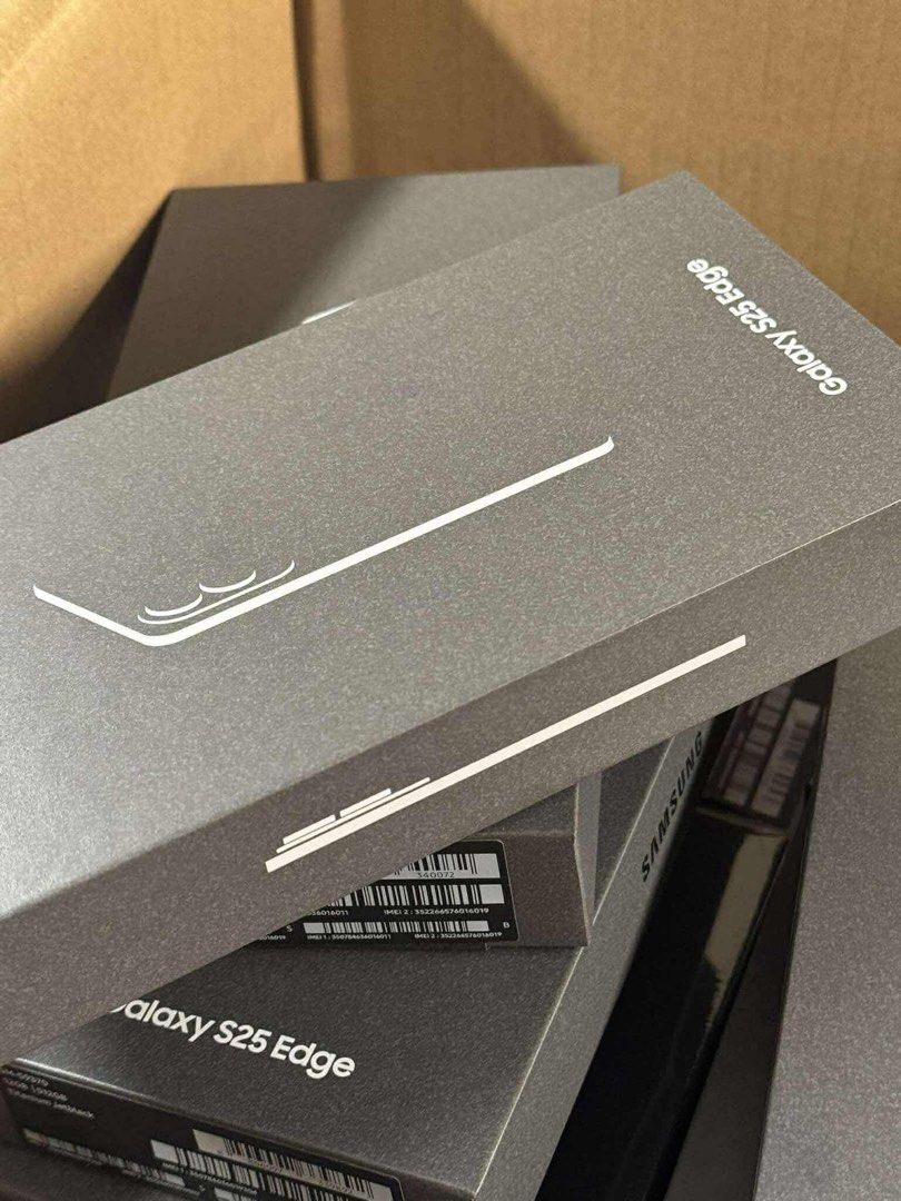 Samsung S25 Edge 12/512gb (Category: Samsung) located in San Juan City. Submitted by rodelmarllemit (Listing ID 1372064890, Image 3). Description: Brand new Samsung Galaxy S25 Edge Rom: 512gb Ram: 12gb Hong Kong variant Color: Titanium Icy, Titanium Blue and Titanium Silver 7 days replacement 1 month warranty Txt or Call •09266836637 Mode of Payment: •Cash •Bank Transfer •GCash & Paymaya Installment: •Credit Card •Ggives •Cash on Delivery •Shippi