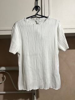 (Category: ) located in . Submitted by shoppe_blue (Listing ID 1372010675, Image 1). Description: .