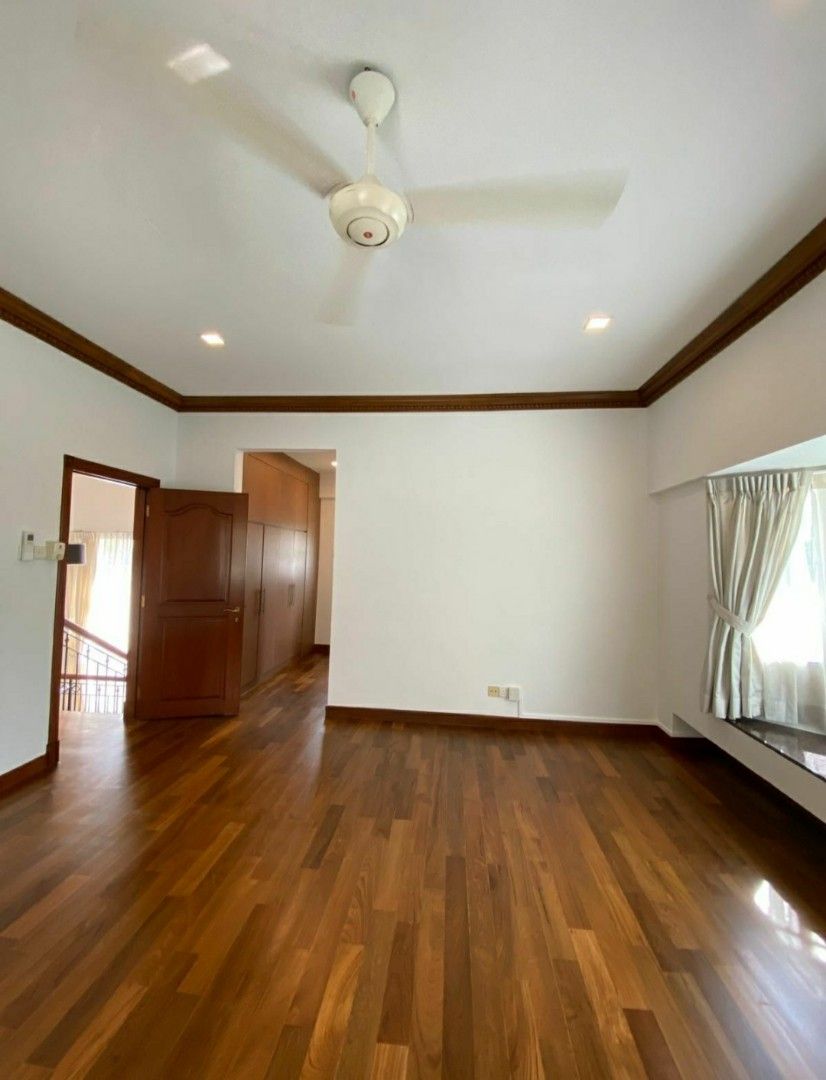 Spacious landed in D11 for sale! 5 bdrm detached.63225675985409113