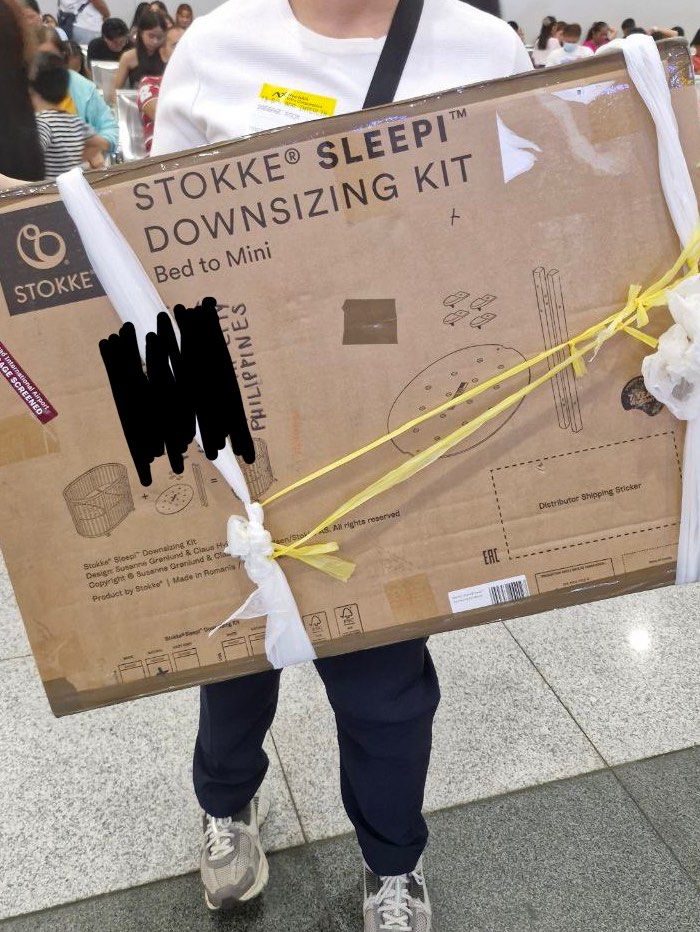 Stokke downsizing kit v3 natural (Category: Cots & Cribs) located in Muntinlupa City. Submitted by prebynik (Listing ID 1351384411, Image 2). Description: Purchased abroad and shipped here Stokke® Sleepi™ Downsizing Kit V3 - Extends the lifespan of Stokke® Sleepi™ Bed - Converts your Stokke® Sleepi™ Bed into the Stokke® Sleepi™ Mini crib - Makes the Stokke® Sleepi™ Bed V3 more flexible, as it can be used as the bed or smaller crib Maintains a fam