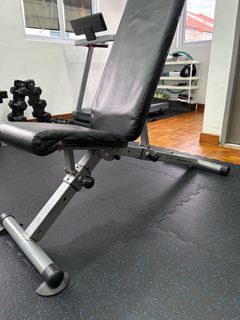(Category: ) located in . Submitted by dave.chua22 (Listing ID 1371905097, Image 1). Description: .
