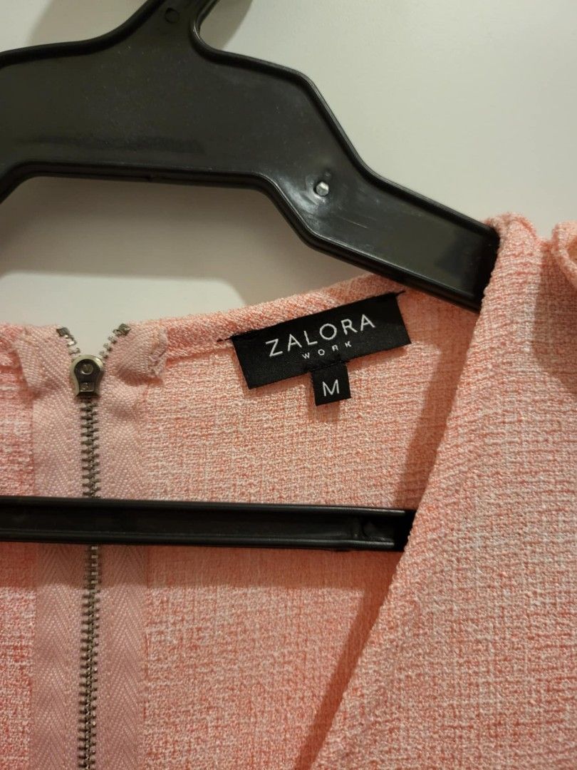 Zalora Work Pink dress size M (Category: Dresses) located in Quezon City. Submitted by sunlightsleep (Listing ID 1371953970, Image 2). Description: Zalora work Pink dress size M on tag.