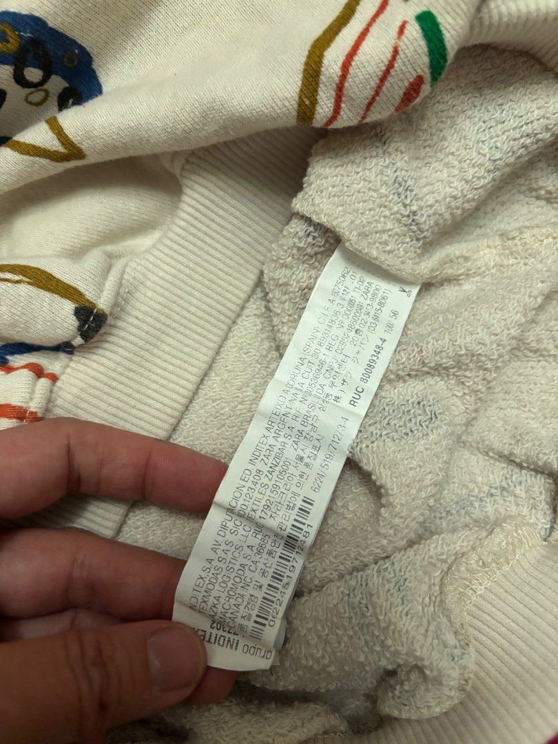 由 hanting220 (刊登 ID 1372035175，圖片 3) 提交，位於 桃園市 (Taoyuan) 的 Zara可愛動物上衣 (類別：嬰兒及兒童流行時尚)，說明：衣長42肩寬38胸寬47cm(平測)。