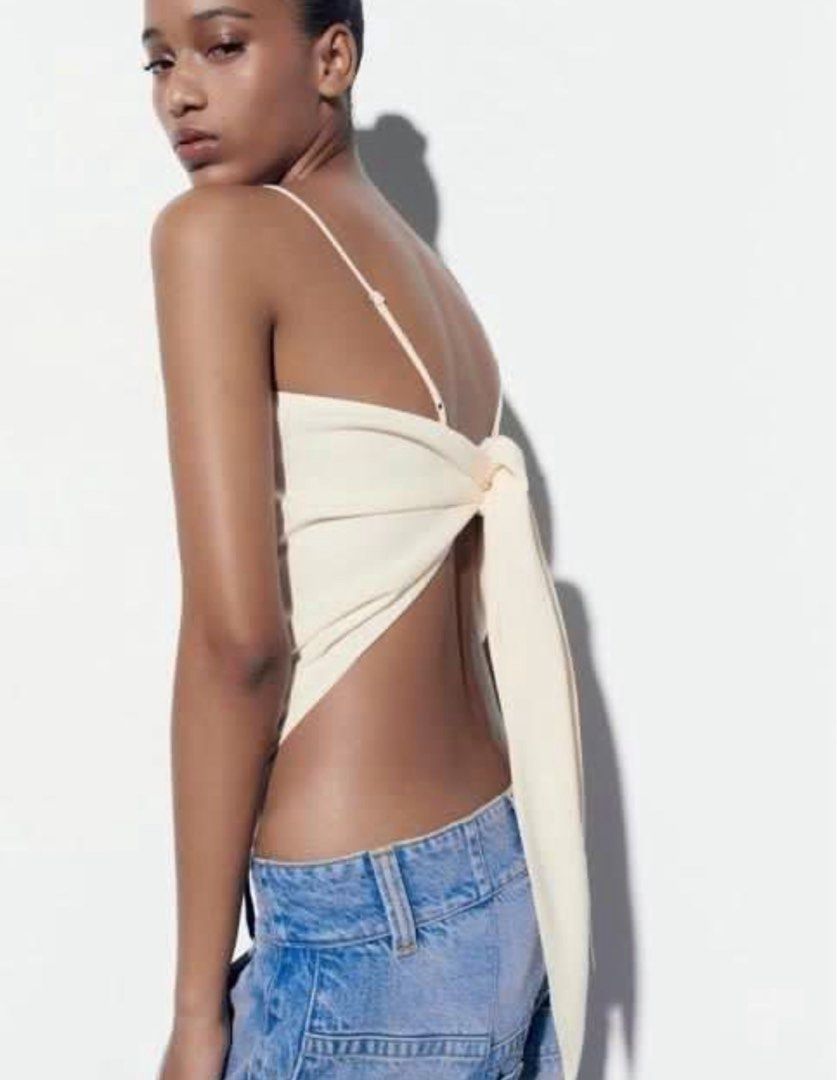 Zara Bandana Top (Category: Sleeveless) located in Makati City. Submitted by jodeclutters (Listing ID 1372028108, Image 2). Description: Used twice Adjustable shoulder straps No flaws RFS: Decluttering MOP: gcash/FT.