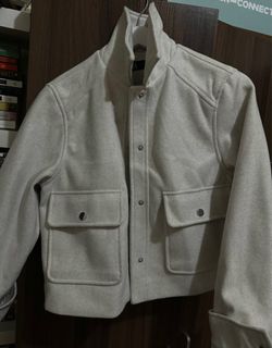 (Category: ) located in . Submitted by mskeithcloset (Listing ID 1371991211, Image 1). Description: .