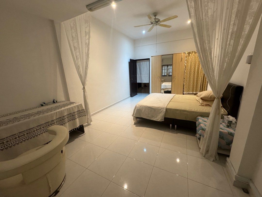 2 common room to rent @ Sommerville Road Daisy Park 63108835590146112