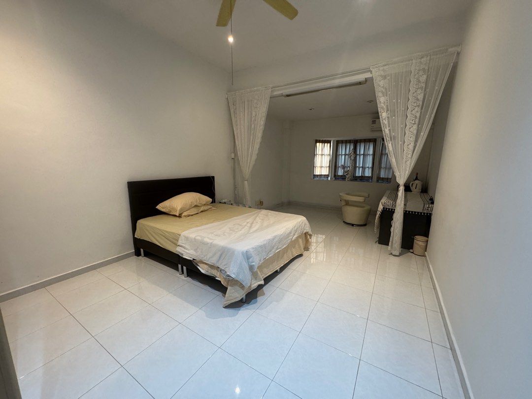 2 common room to rent @ Sommerville Road Daisy Park 63108835590146111
