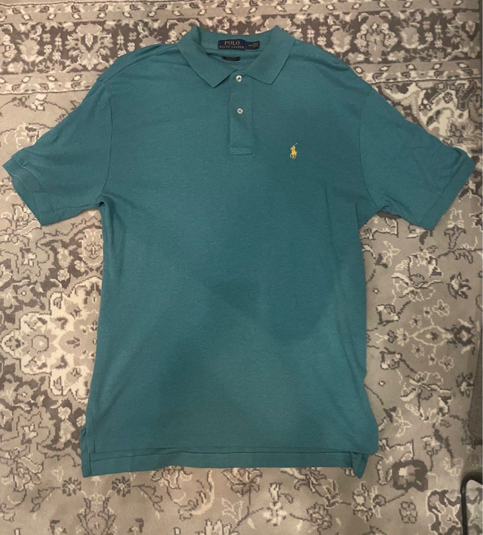 2 for 1 polos (Category: Tshirts & Polo Shirts) located in Petaling Jaya. Submitted by sxth_ (Listing ID 1372217841, Image 3). Description: Selling it 2 for 1 or can buy individual!! Polo - 95 Massimo Dutti - 75 Or buy both for 150 🤯🤯 Considering the condition of both the shirts that have been barely worn it’s like buying 2 new shirts for the price of one!! 🤯🤯🤯🤯🤯🤯🤯🤯🤯🤯🤯🤯 Nego till letgo Polo ( Classic fit ) Length - 31 Chest - 21 Mas