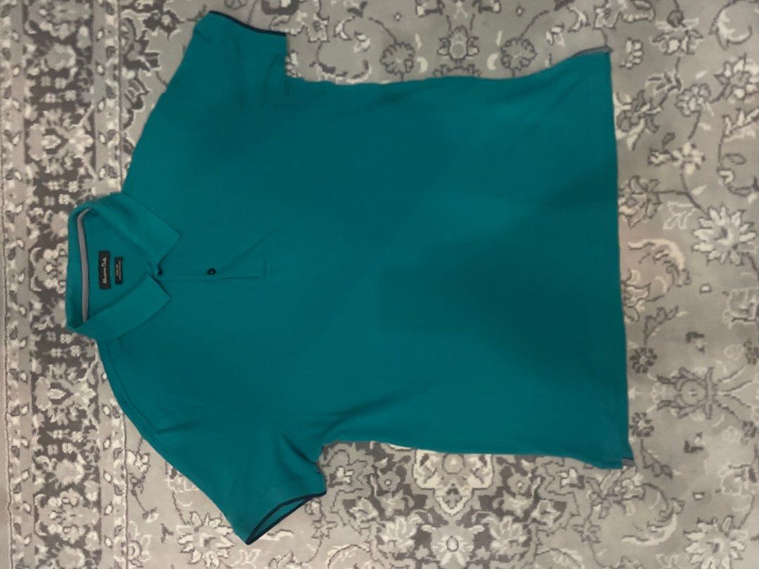 2 for 1 polos (Category: Tshirts & Polo Shirts) located in Petaling Jaya. Submitted by sxth_ (Listing ID 1372217841, Image 1). Description: Selling it 2 for 1 or can buy individual!! Polo - 95 Massimo Dutti - 75 Or buy both for 150 🤯🤯 Considering the condition of both the shirts that have been barely worn it’s like buying 2 new shirts for the price of one!! 🤯🤯🤯🤯🤯🤯🤯🤯🤯🤯🤯🤯 Nego till letgo Polo ( Classic fit ) Length - 31 Chest - 21 Mas