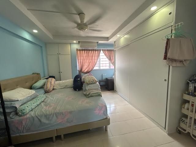 655 Hougang Avenue 862853065398145112