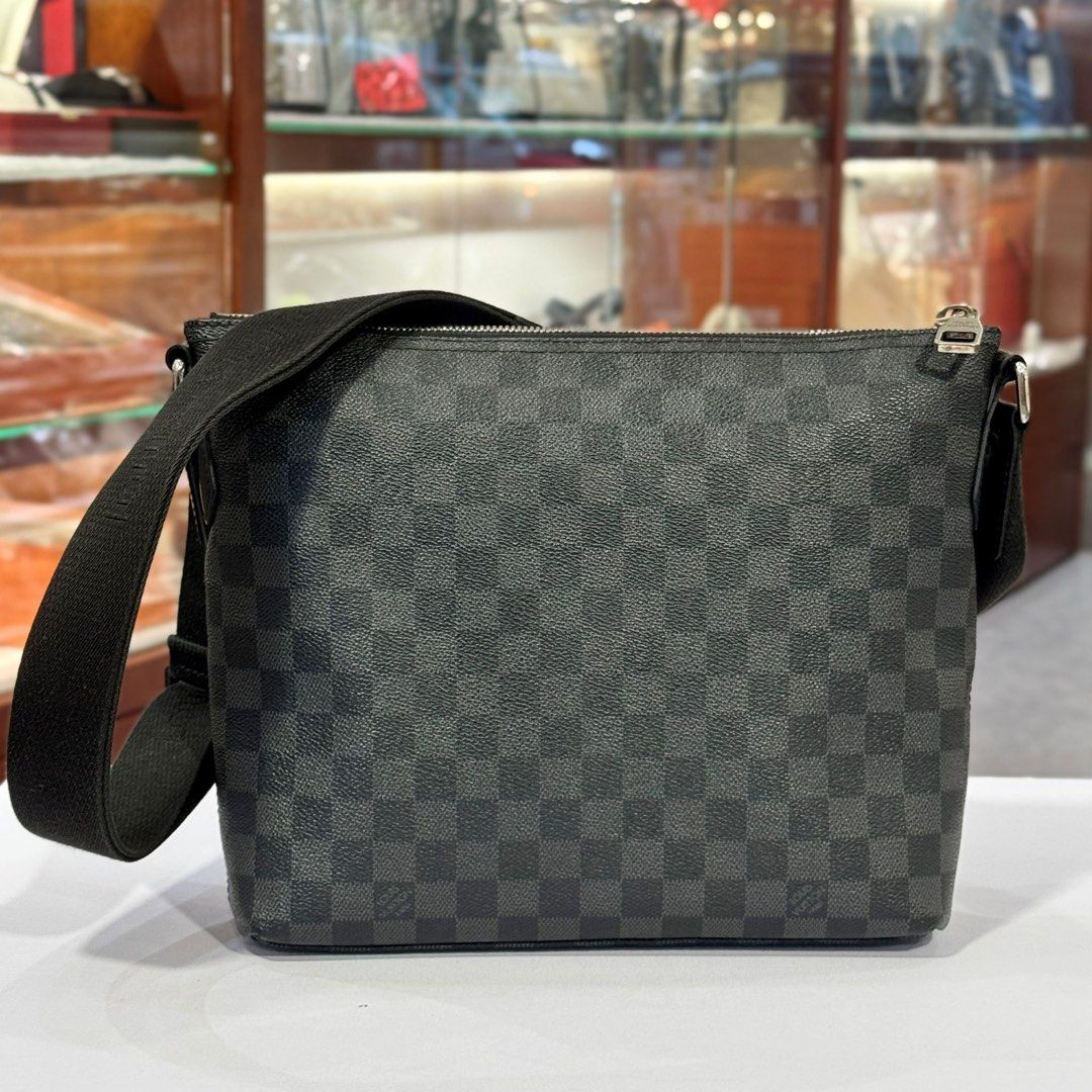 85%NEW二手LV斜揹包N41106 黑色棋盤格/銀扣DAMIER GRAPHITE MICK MM