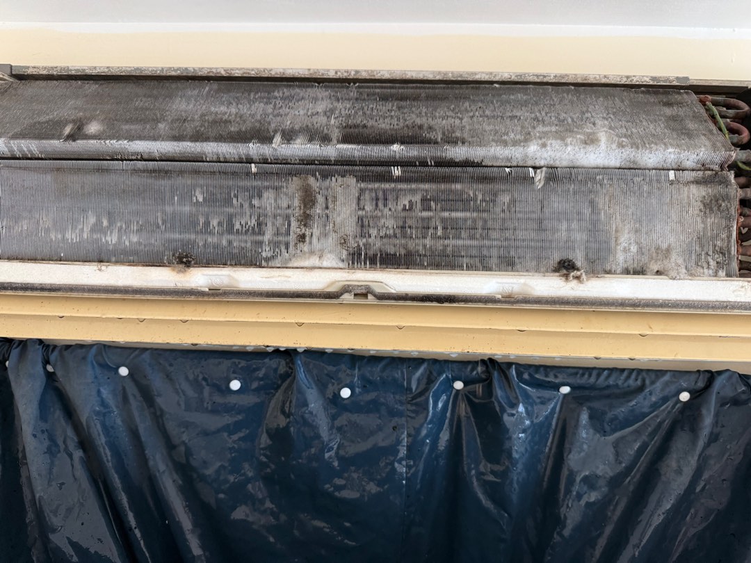 Cleaning the split-type air conditioner62863124053506112
