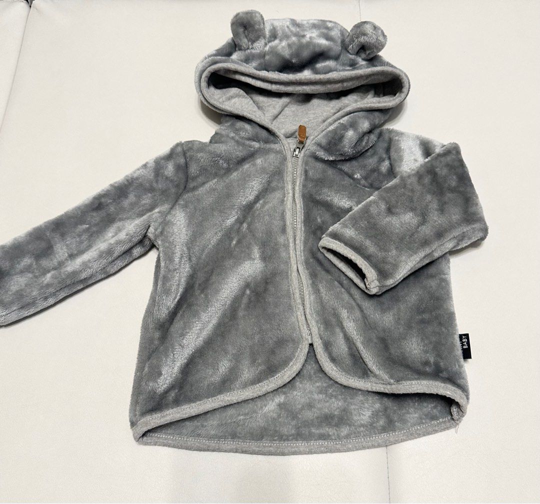 由 miko333330 (刊登 ID 1372228598，圖片 1) 提交，位於 台中市 (Taichung) 的 熊寶寶外套 (類別：嬰兒及兒童流行時尚)，說明：。