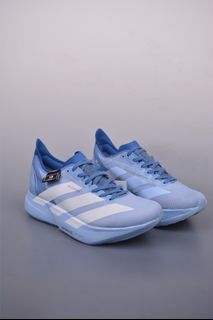 (Category: ) located in . Submitted by outlet.sneaker.shop (Listing ID 1372106777, Image 1). Description: .