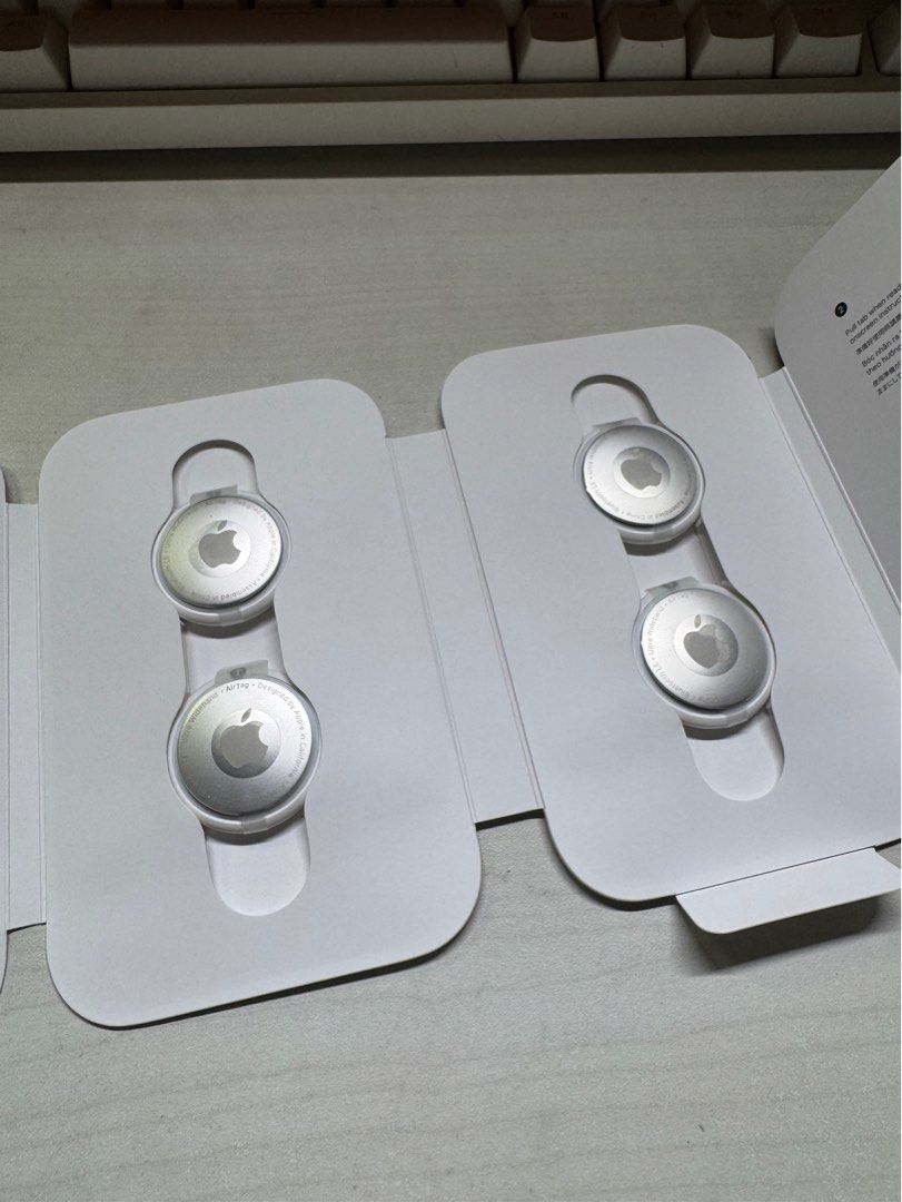 Apple AirTag (1 pc without box) - 1st Gen (Category: Other Gadgets) located in Quezon City. Submitted by dishii (Listing ID 1372166779, Image 3). Description: Brand new! Apple AirTag⚪️ - 1st Gen (no box, no insert docs - part of 4 pack) ✅ 100% Original Apple Product ✅ Brand new! Still covered with protective wrap and pull tab. ✅ Never been activated! ✅ 1 piece at P1,380 each 🔥 On hand and ready to ship! 💰 MODE OF PAYMENT - BDO, GCash 🏠 DOOR PI