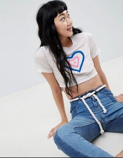 （分類：）位於 。 由 mr_bananaaa 提交（商品編號 1372216154，圖片 1）。簡介： 。