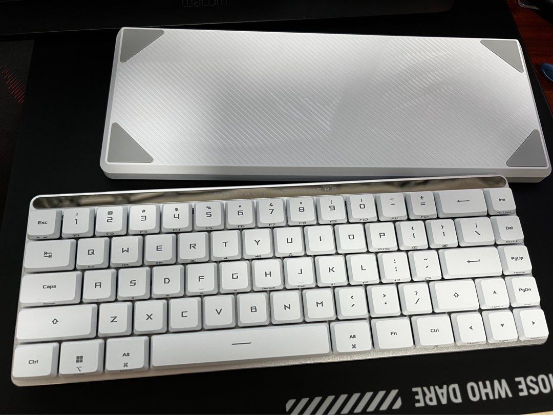 Wts ASUS ROG Falchion RX Low Profile 65% Wireless Gaming Keyboard (Category: Computer Keyboard) located in Singapore. Submitted by spell84 (Listing ID 1372217447, Image 1). Description: Opened to try out but didn’t like it Comes with box and everything Fast deal $160 .