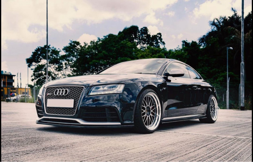 Audi RS5 4.2 FSI quattro S tronic (A)62863172663042112
