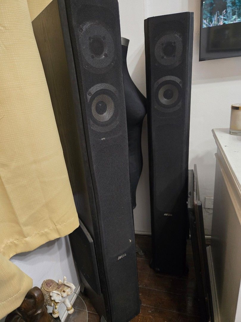 AV Link Surround Sound Receiver (Category: Soundbars, Speakers & Amplifiers) located in Makati City. Submitted by ClothesAndStuff (Listing ID 1372207032, Image 3). Description: 5.2CH Surround Sound Receiver AH-3350 7 Speakers: - 1 Centre Speaker - 2 Front Speaker - 2 Subwoofer - 2 Surround Speaker.