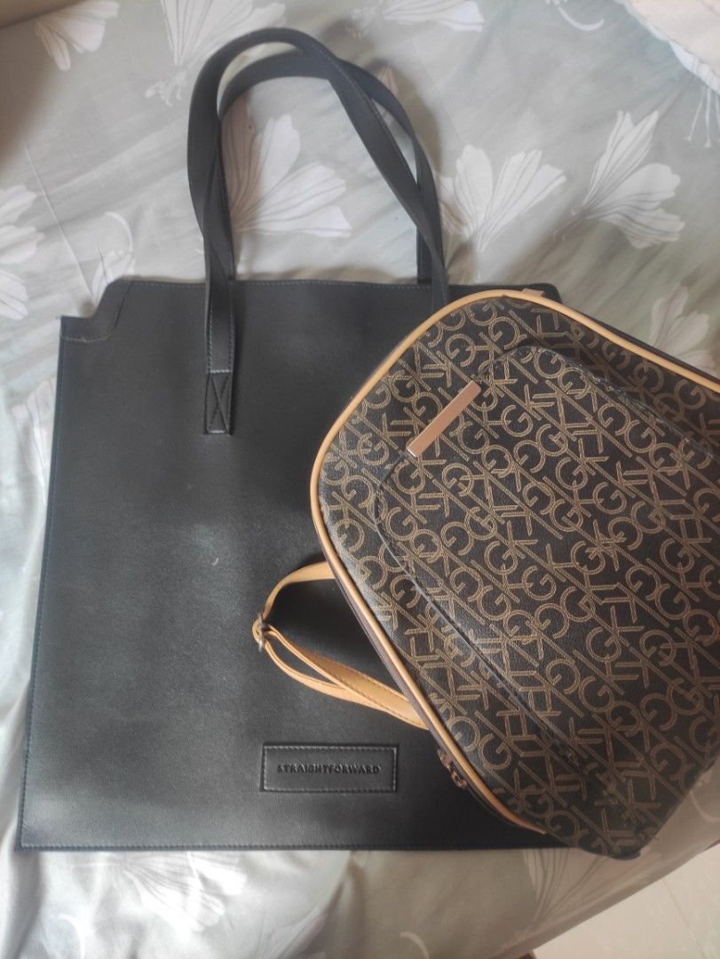 SOLD ❗Bundle bags (Tote bag + small backpack) (Category: Tote Bags) located in Vintar. Submitted by layla.ly (Listing ID 1372121879, Image 1). Description: Can get to pick one when you purchase 500 and up from my listings large tote bag bought from straightforward small backpack.