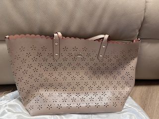（分類：）位於 。 由 yusiub 提交（商品編號 1372182067，圖片 1）。簡介： 。