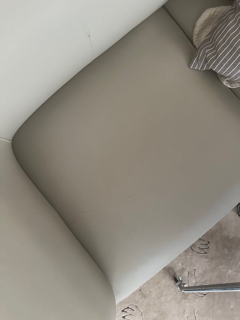 Modular corner sofa (Category: Sofas) located in Singapore. Submitted by ying_gan (Listing ID 1372125564, Image 3). Description: Low usage as it’s it our multi-purpose room, and not our main sofa. Clad in cat/scratch proof material. Firm support and comfortable. Low maintenance. Letting go to make space for a study table. Length 182 x 182cm Height 77cm Width/Depth 82cm.