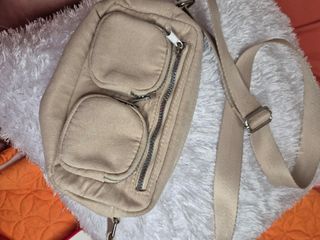(Category: ) located in . Submitted by clie15 (Listing ID 1372219473, Image 1). Description: .