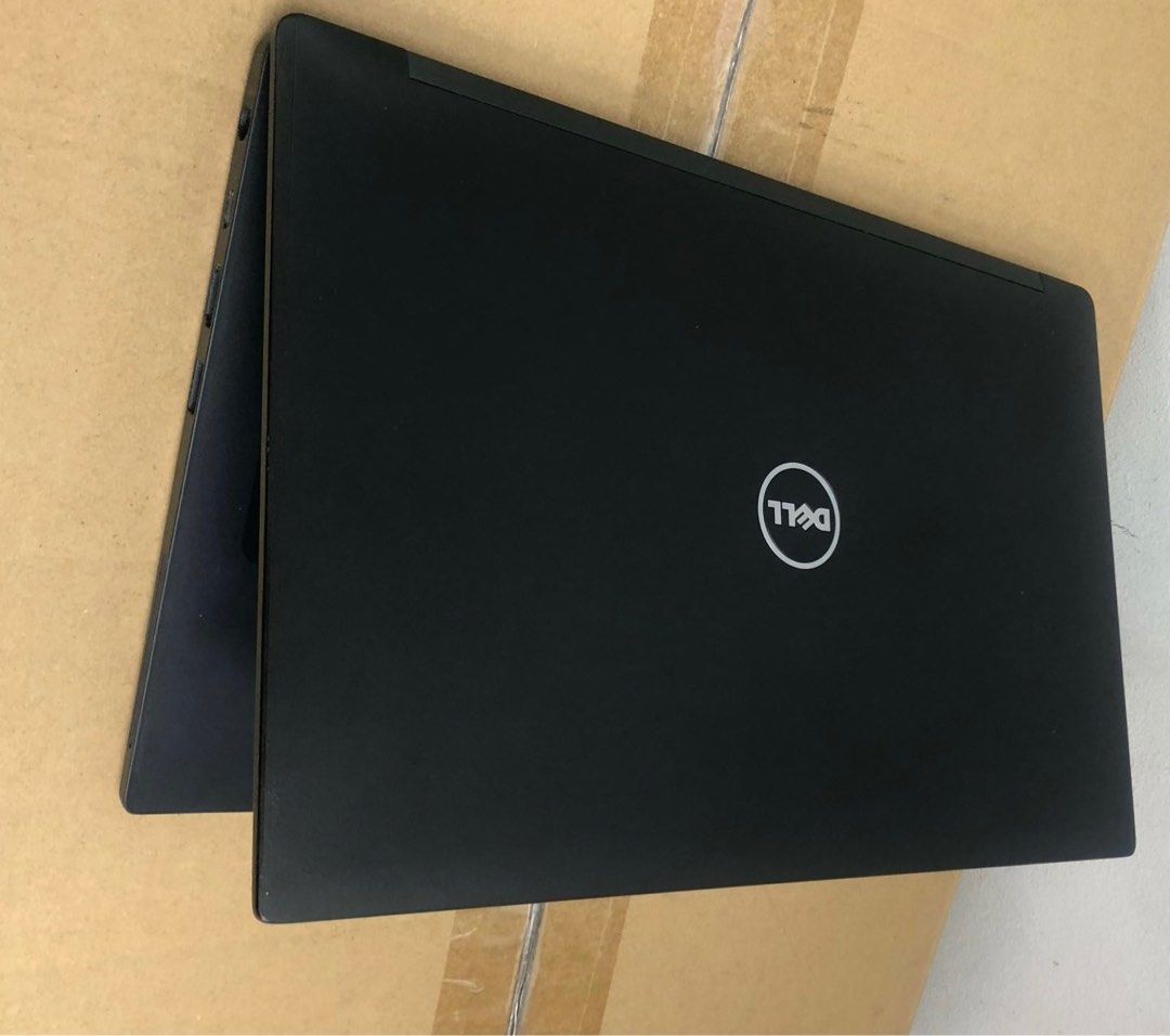 Dell Latitude 7280 Touchscreen Laptop | i5 7th Gen | 256GB SSD /16GB RAM | Win 11 Pro | FREE Bag & Mouse Perfect for students, professionals, and everyday use — compact, durable, and feature-rich (Category: Laptops & Notebooks) located in Singapore. Submitted by khandoker_ramisa (Listing ID 1372112700, Image 3). Description: Dell Latitude 7280 Touchscreen Laptop – Compact, Powerful & Ready to Go! Specifications: • Model: Dell Latitude 7280 • Proc