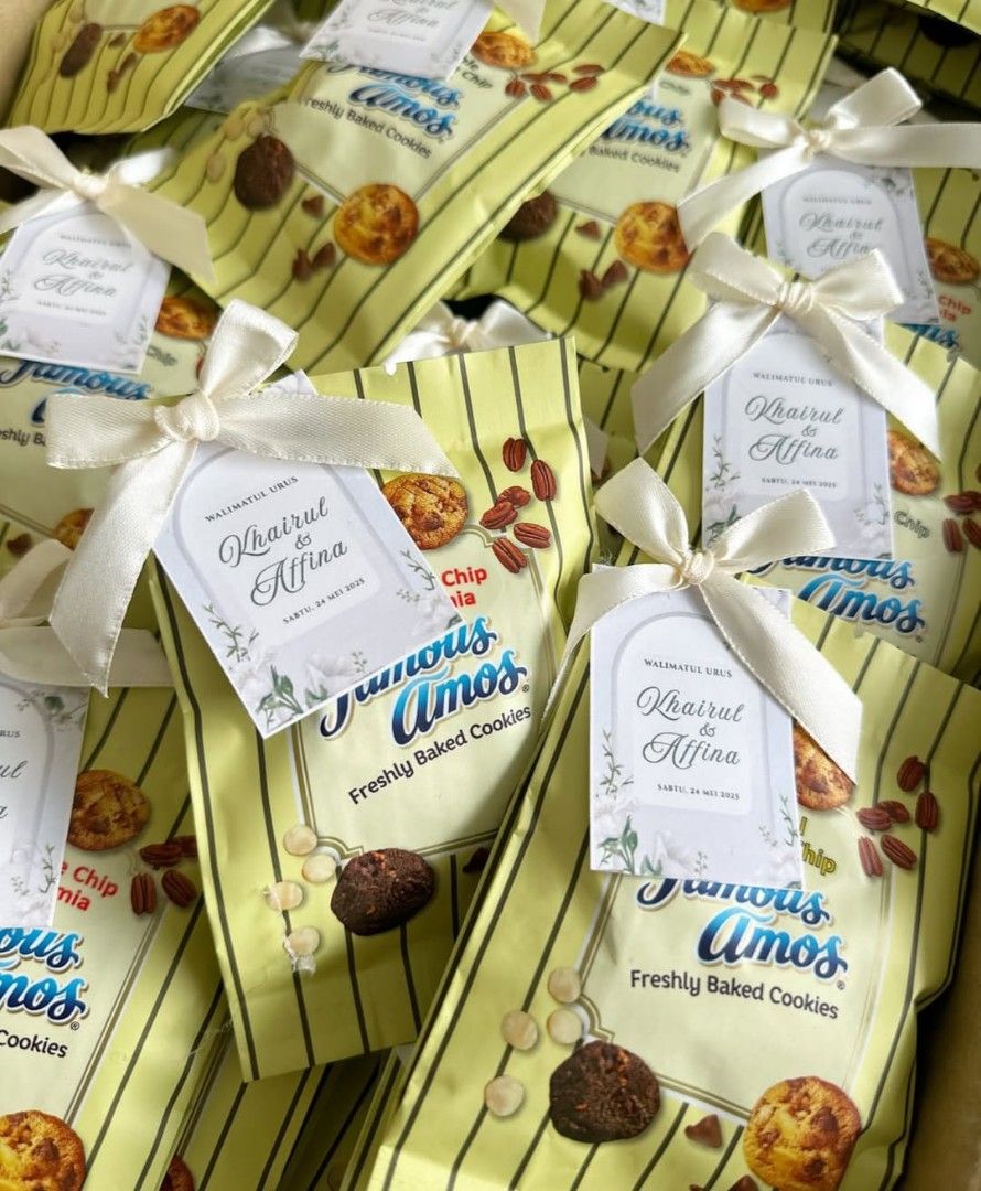 Famous Amos Cookie Doorgifts/Berkat Box, Food Drinks, Gift
