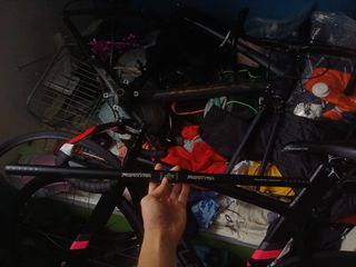 （分類：）位於 。 由 dickson330099 提交（商品編號 1372116926，圖片 1）。簡介： 。